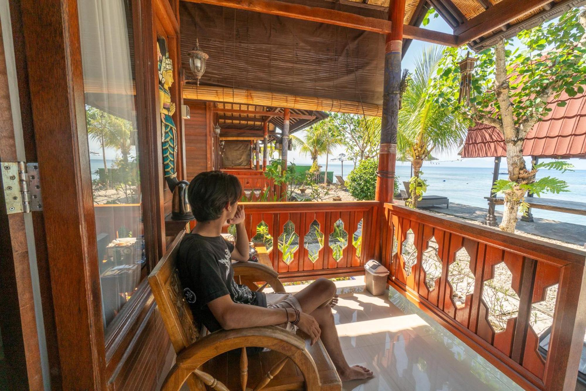 Merta Beach Bungalow By Bukit Vista Ped Exteriör bild